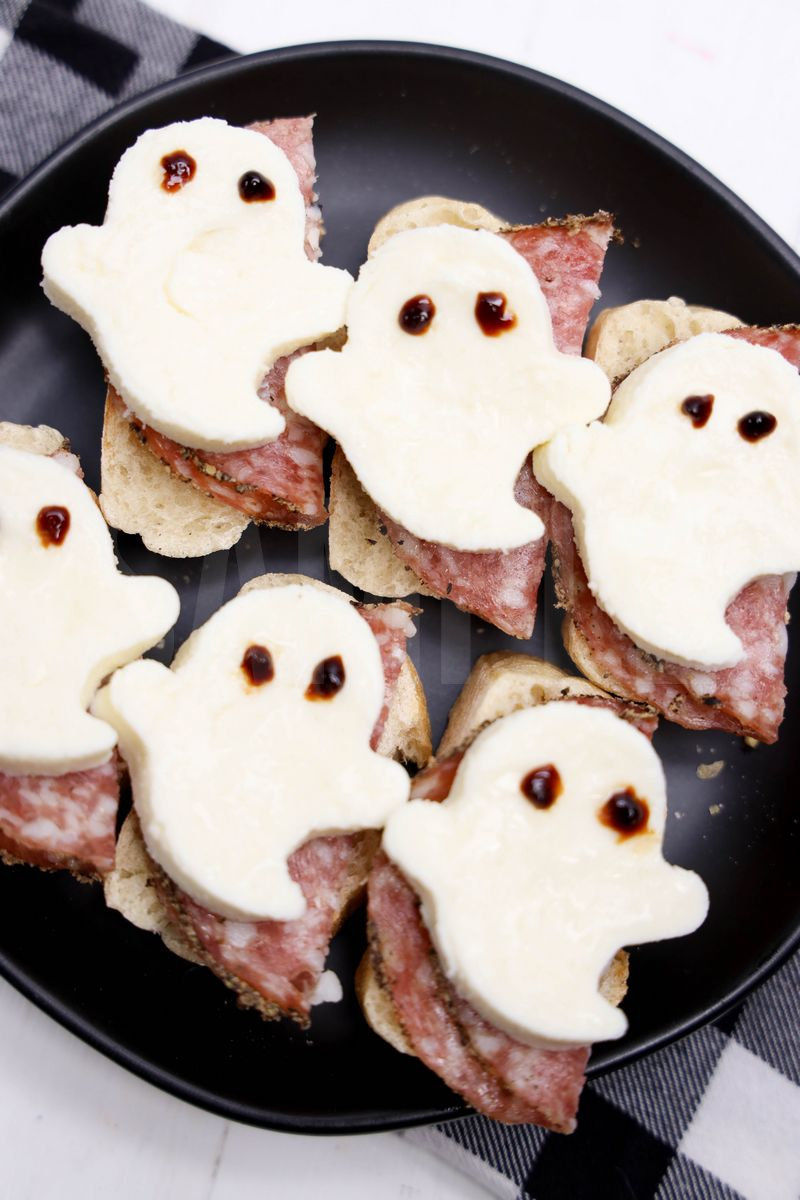 Ghost Salami Crostini - Set 4