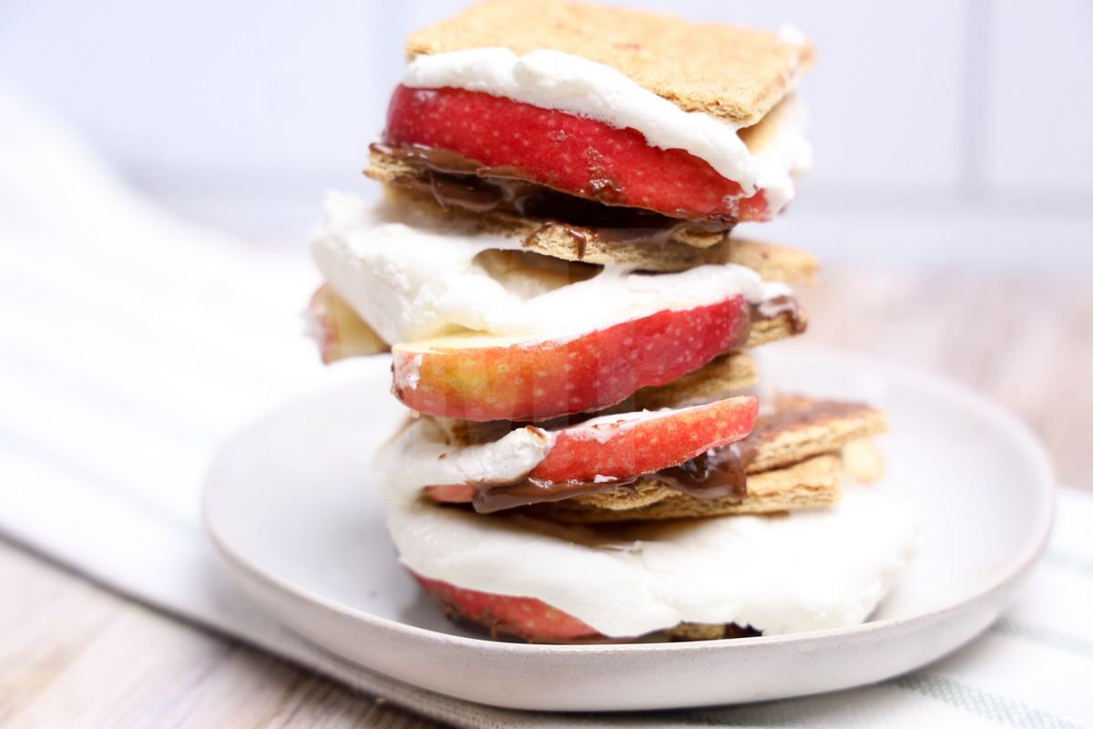 Apple Nutella S'mores - Set 3 - Image 4