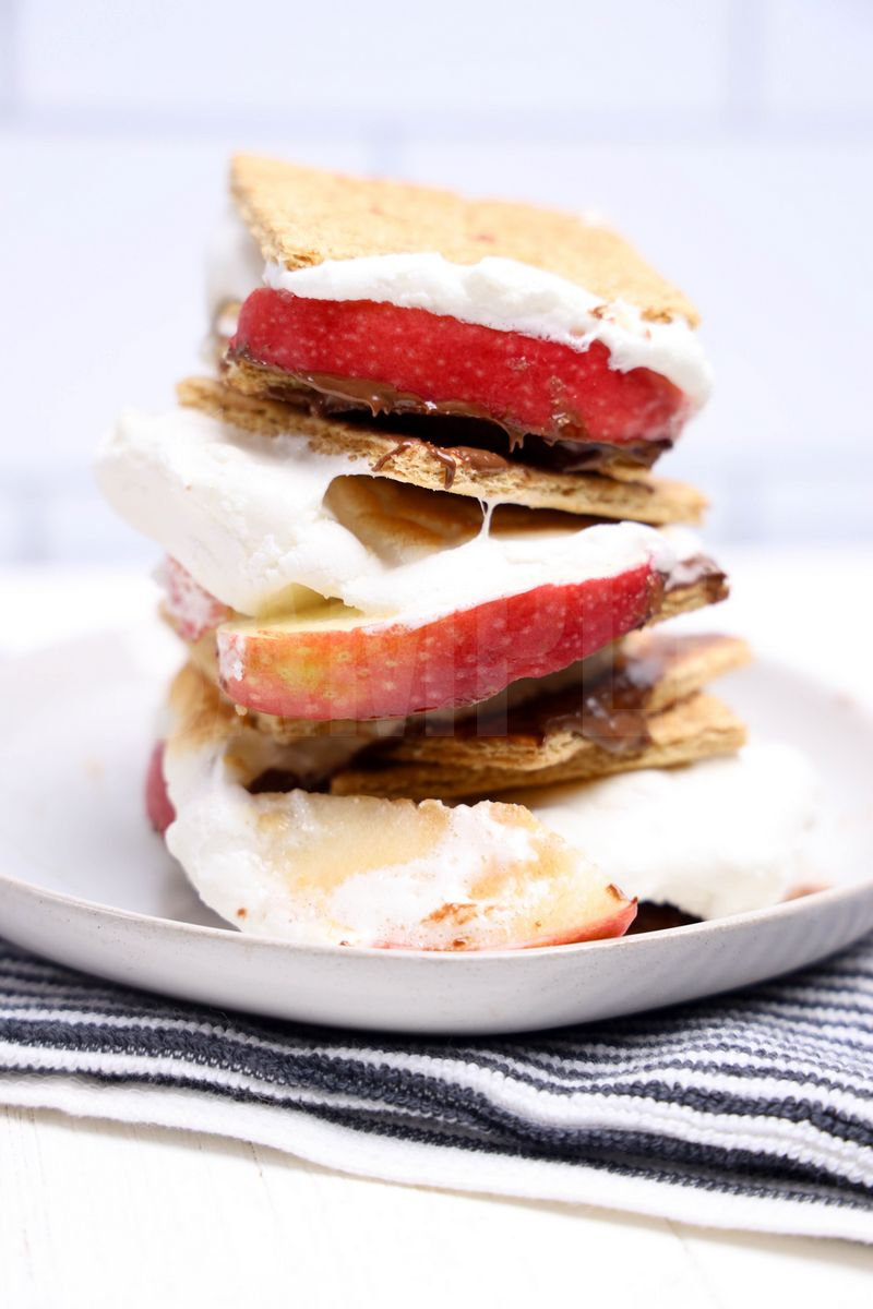 Apple Nutella S'mores - Set 4 - Image 2