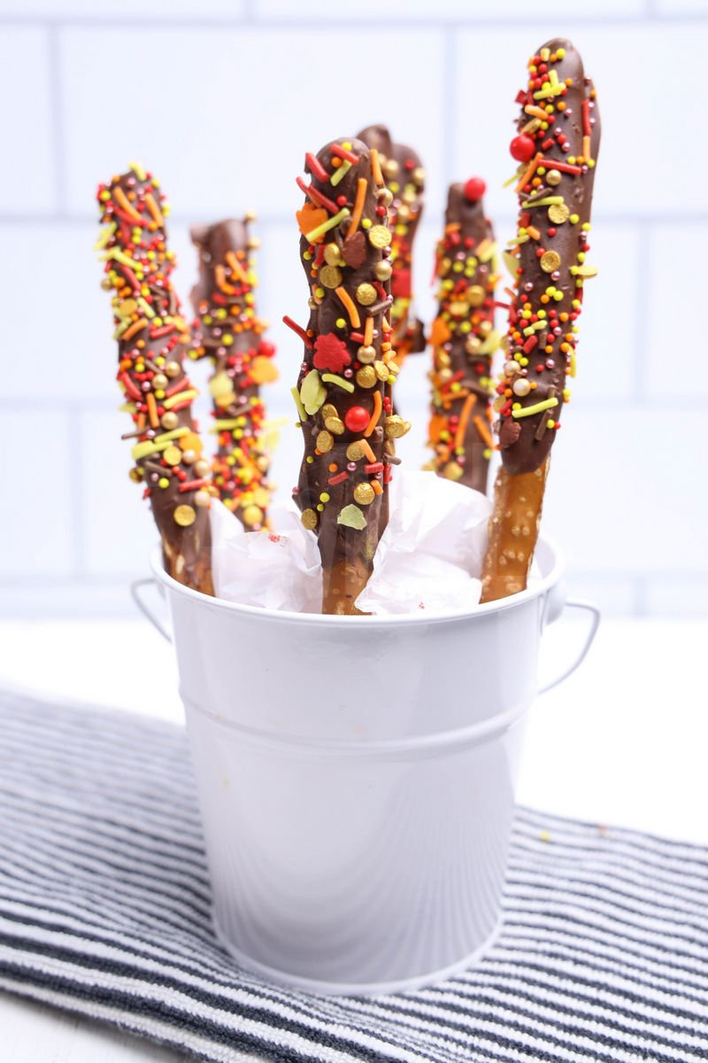 Fall Sprinkle Pretzel Rods - Set 4 - Image 2