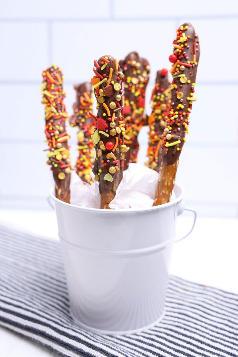 Fall Sprinkle Pretzel Rods - Set 4