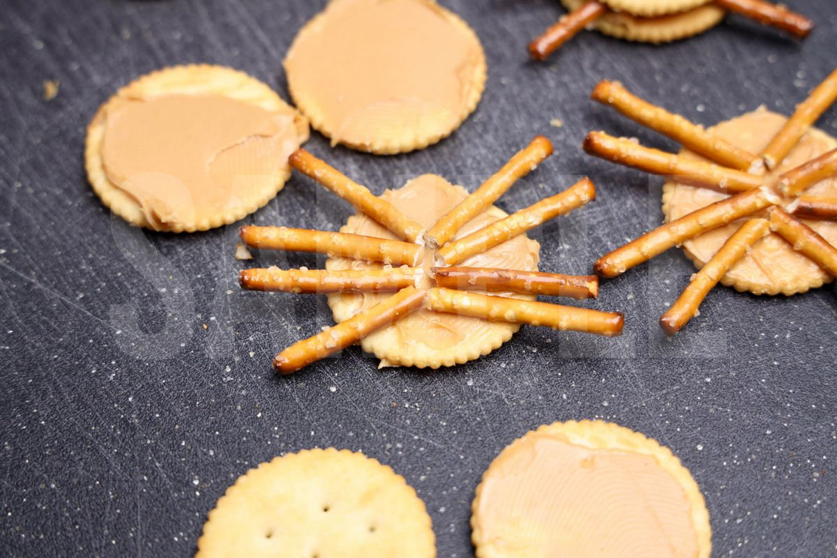 Spider Pretzels - Set 1 - Image 7