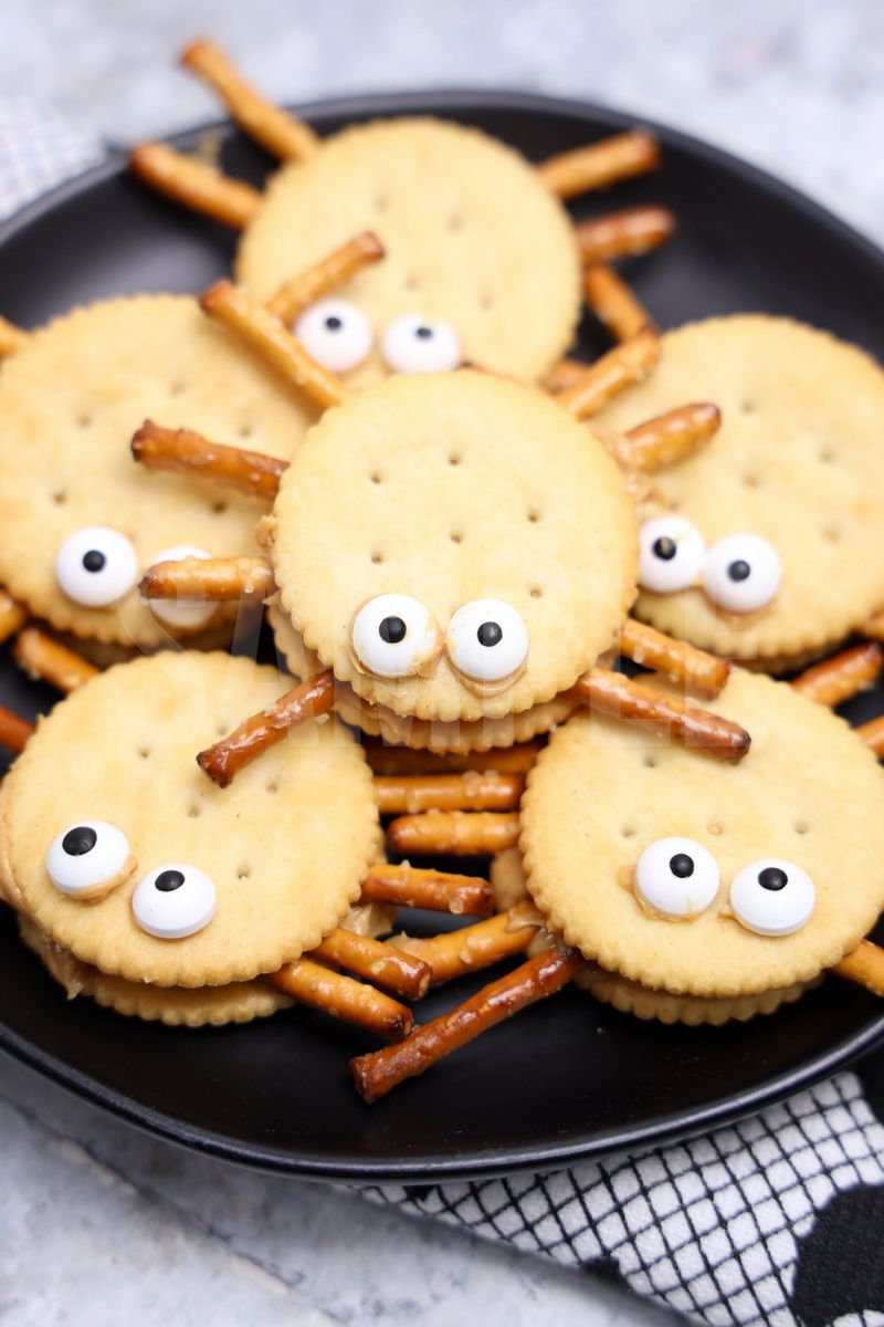 Spider Pretzels - Set 2 - Image 2