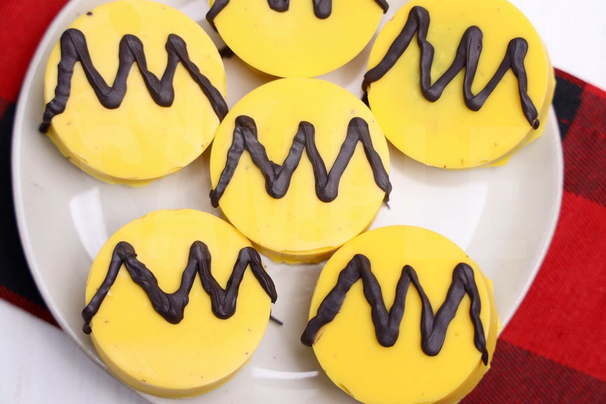 Charlie Brown Oreos - Set 4 - Image 3