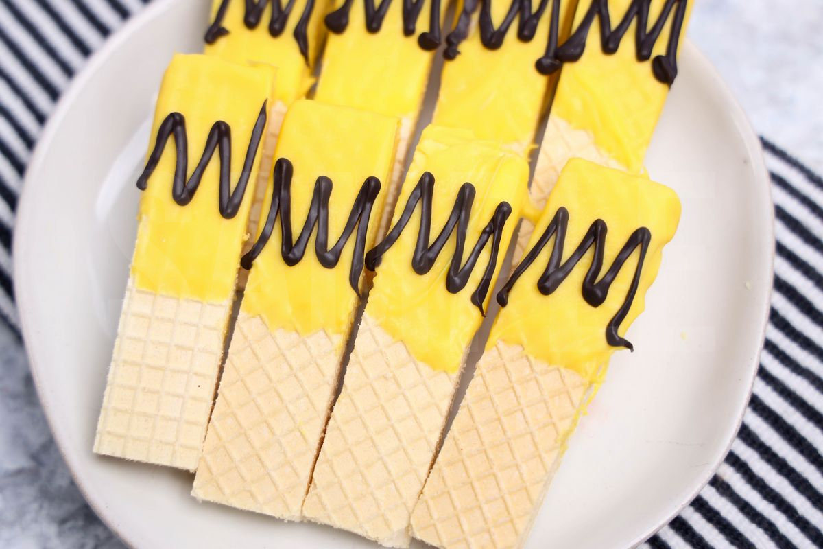 Charlie Brown Wafers - Set 2 - Image 3