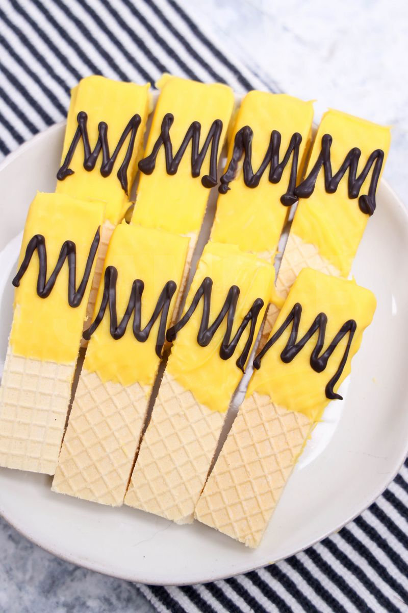 Charlie Brown Wafers - Set 2