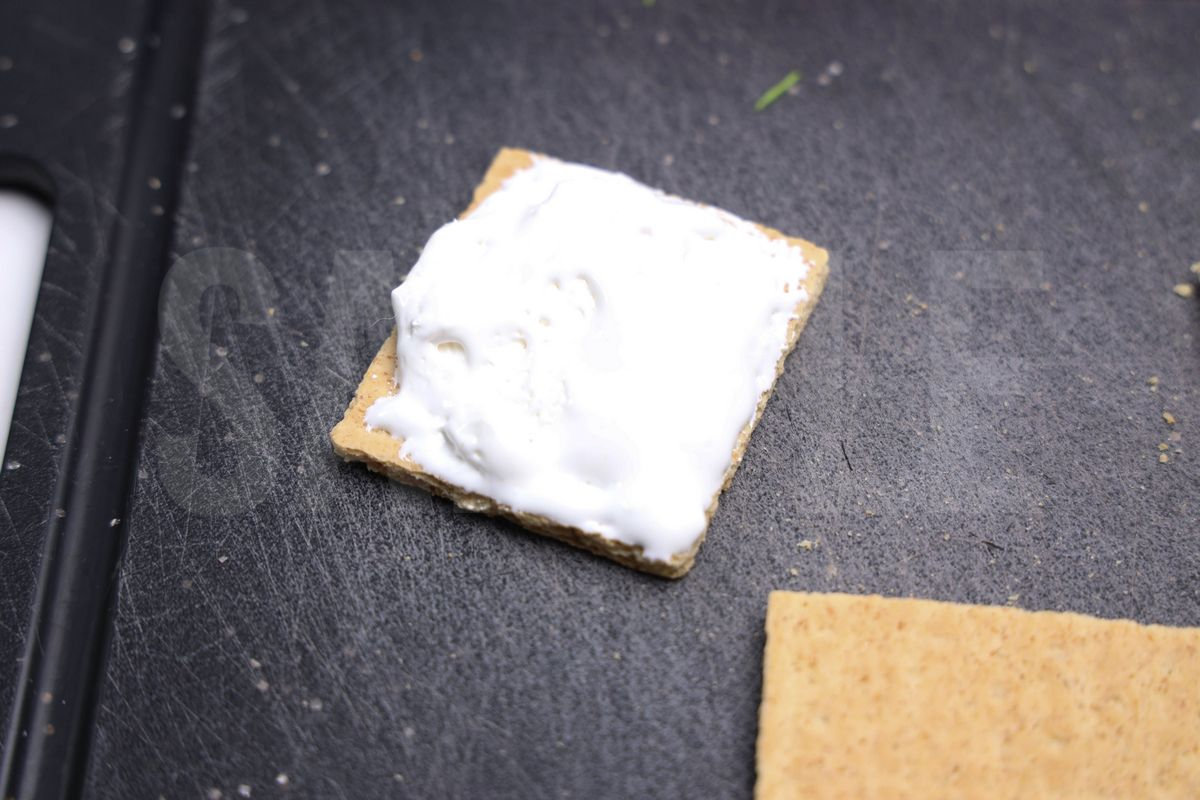 Grinch S'mores Bars - Set 3 - Image 8