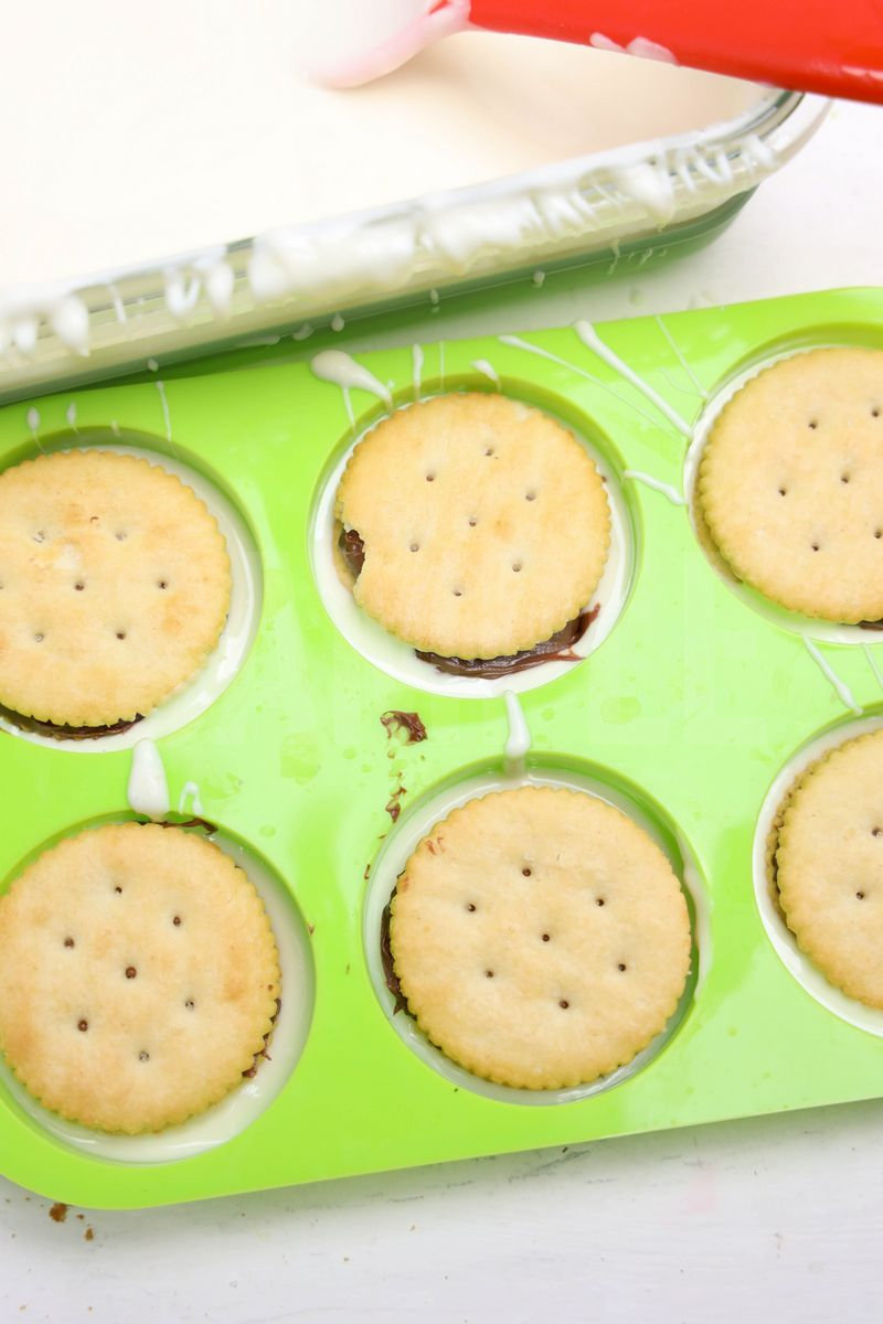 Nutella Christmas Ritz Cookies - Set 3 - Image 5