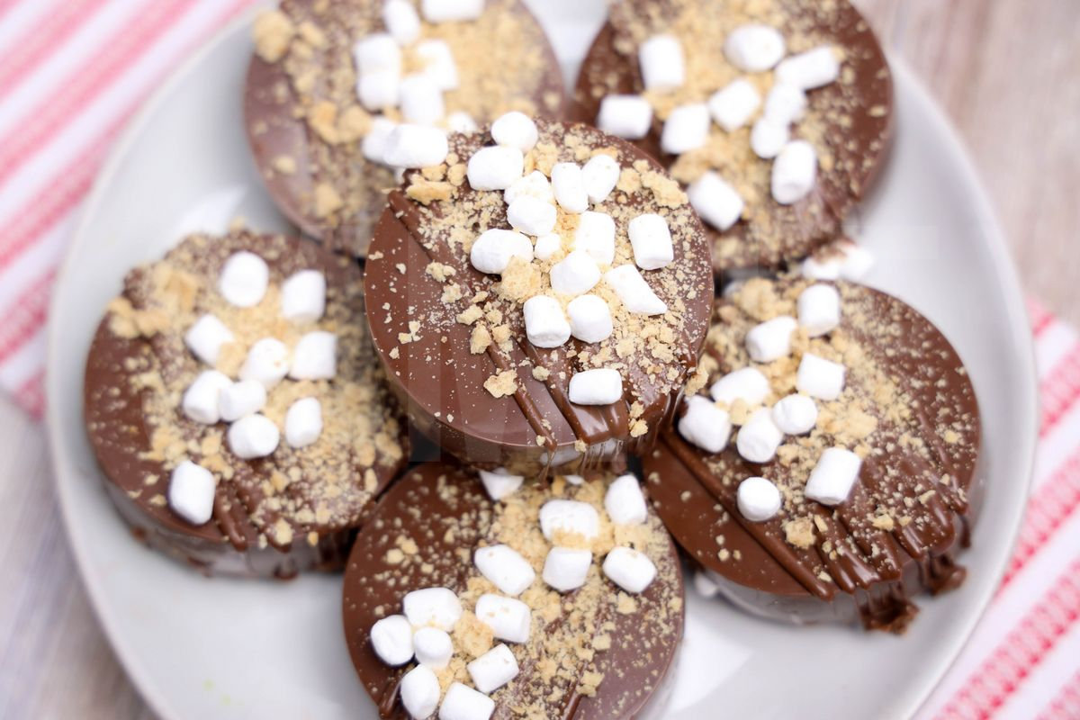 S'mores Ritz Cookies - Set 3 - Image 4