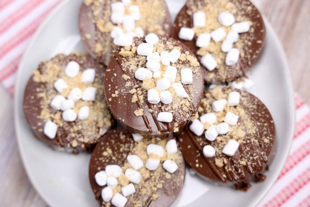 S'mores Ritz Cookies - Set 3 - Image 3