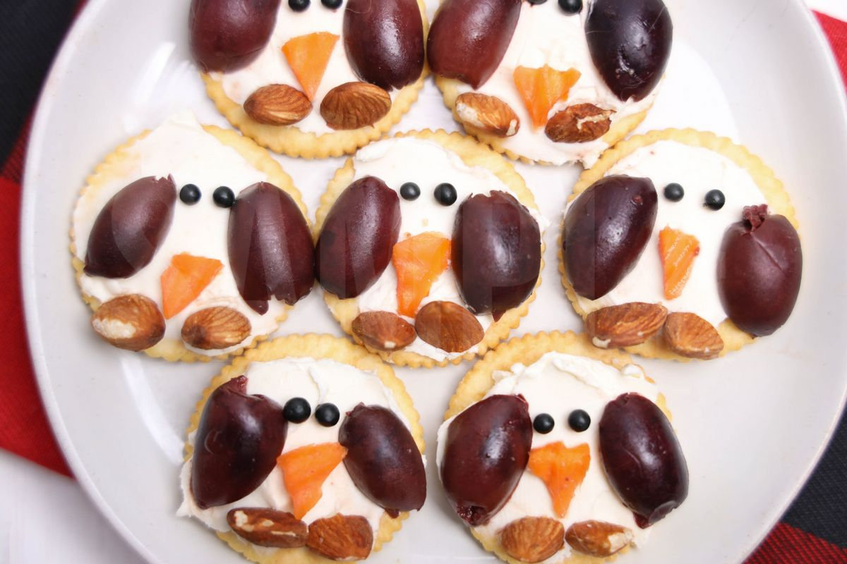 Penguin Crackers - Set 4 - Image 4