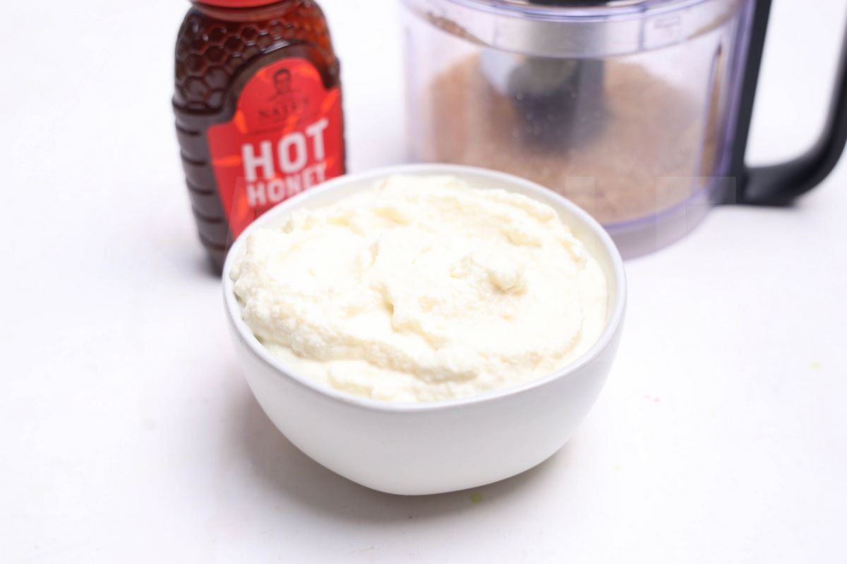 Hot Honey Cashew Ricotta Dip - Set 4 - Image 6