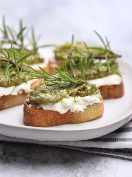 Pesto Ricotta Crostini - Set 2