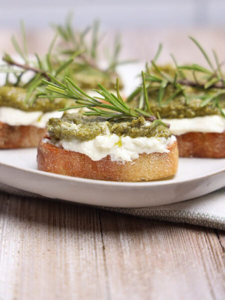 Pesto Ricotta Crostini - Set 3