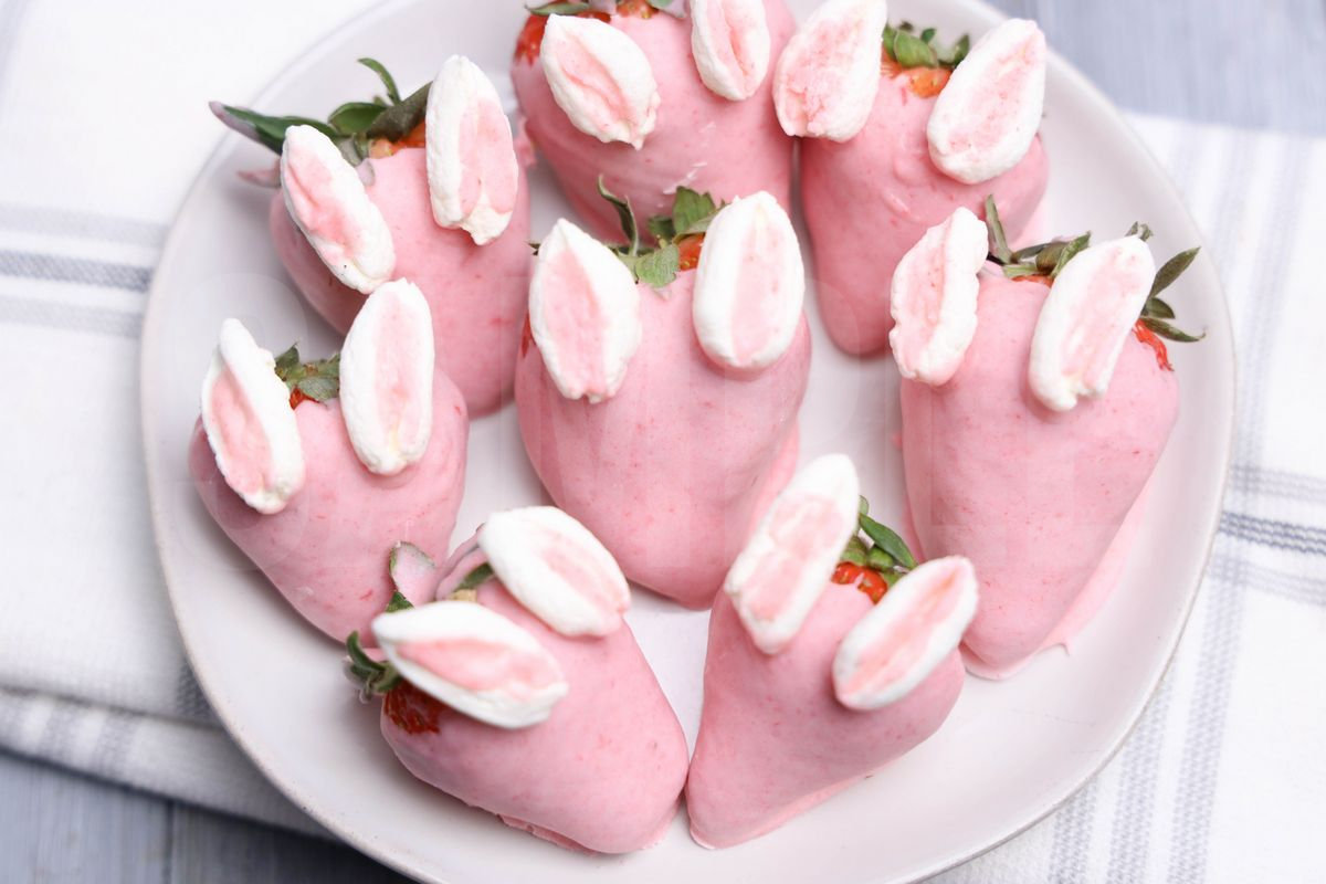 Strawberry Bunnies - Set 1 - Image 3