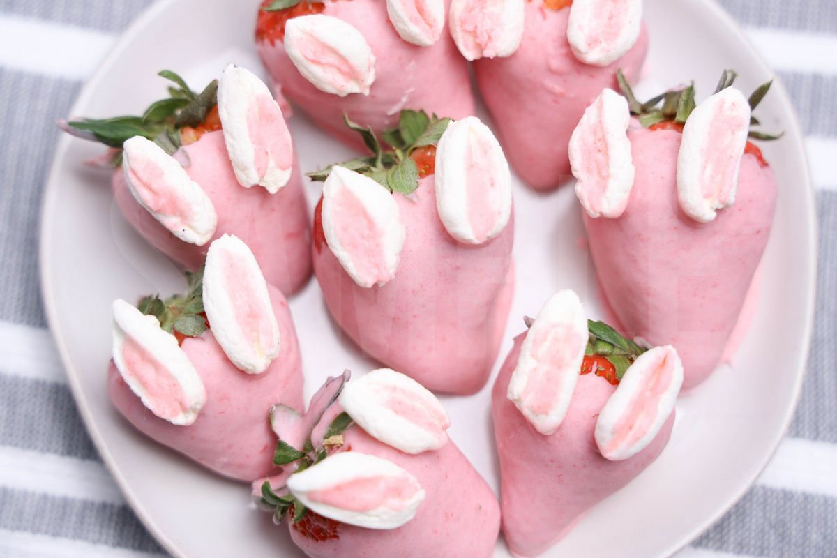 Strawberry Bunnies - Set 4 - Image 3