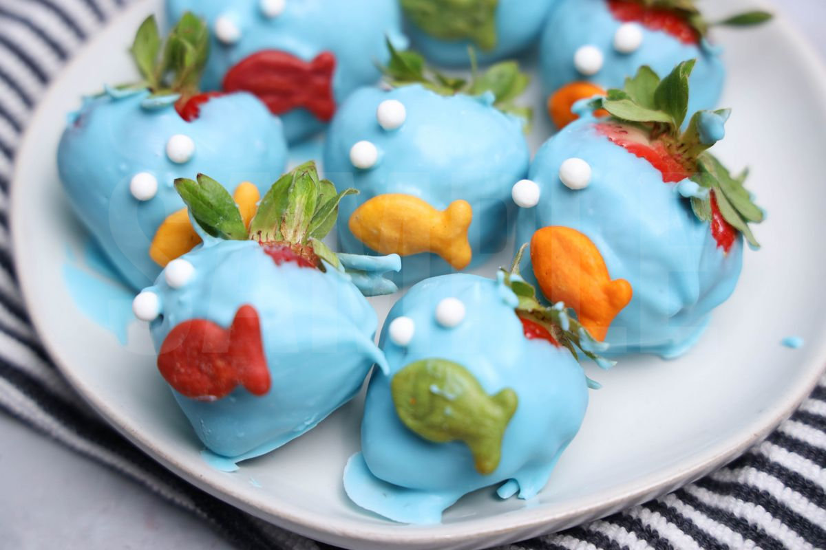 Ocean Strawberries - Set 1 - Image 4
