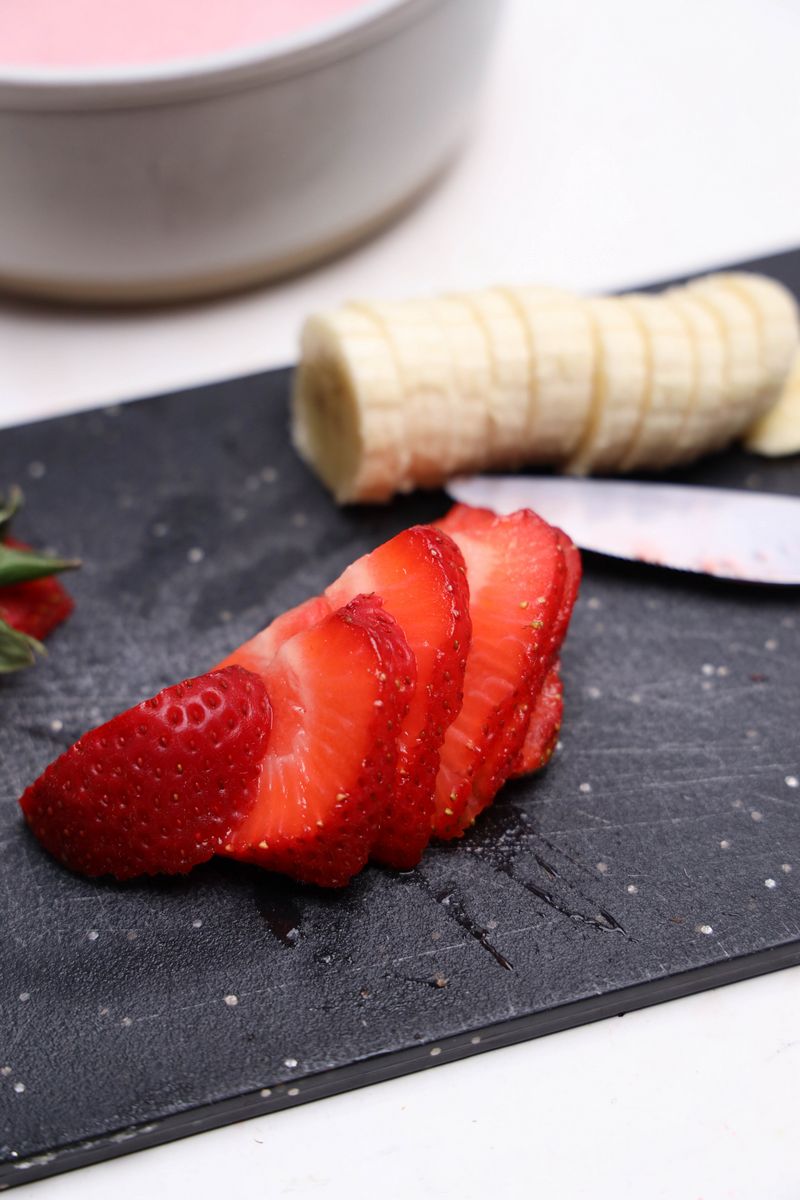 Strawberry Banana Smoothie Bowl - Set 1 - Image 5