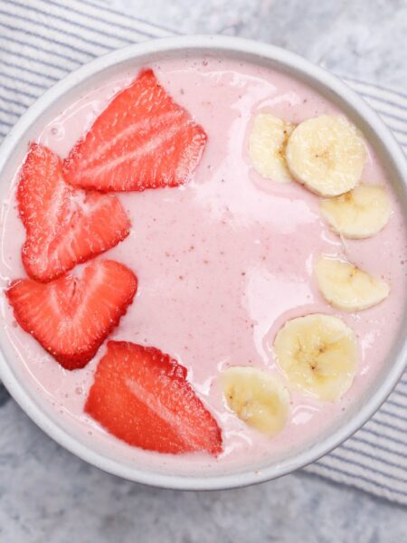Strawberry Banana Smoothie Bowl - Set 1
