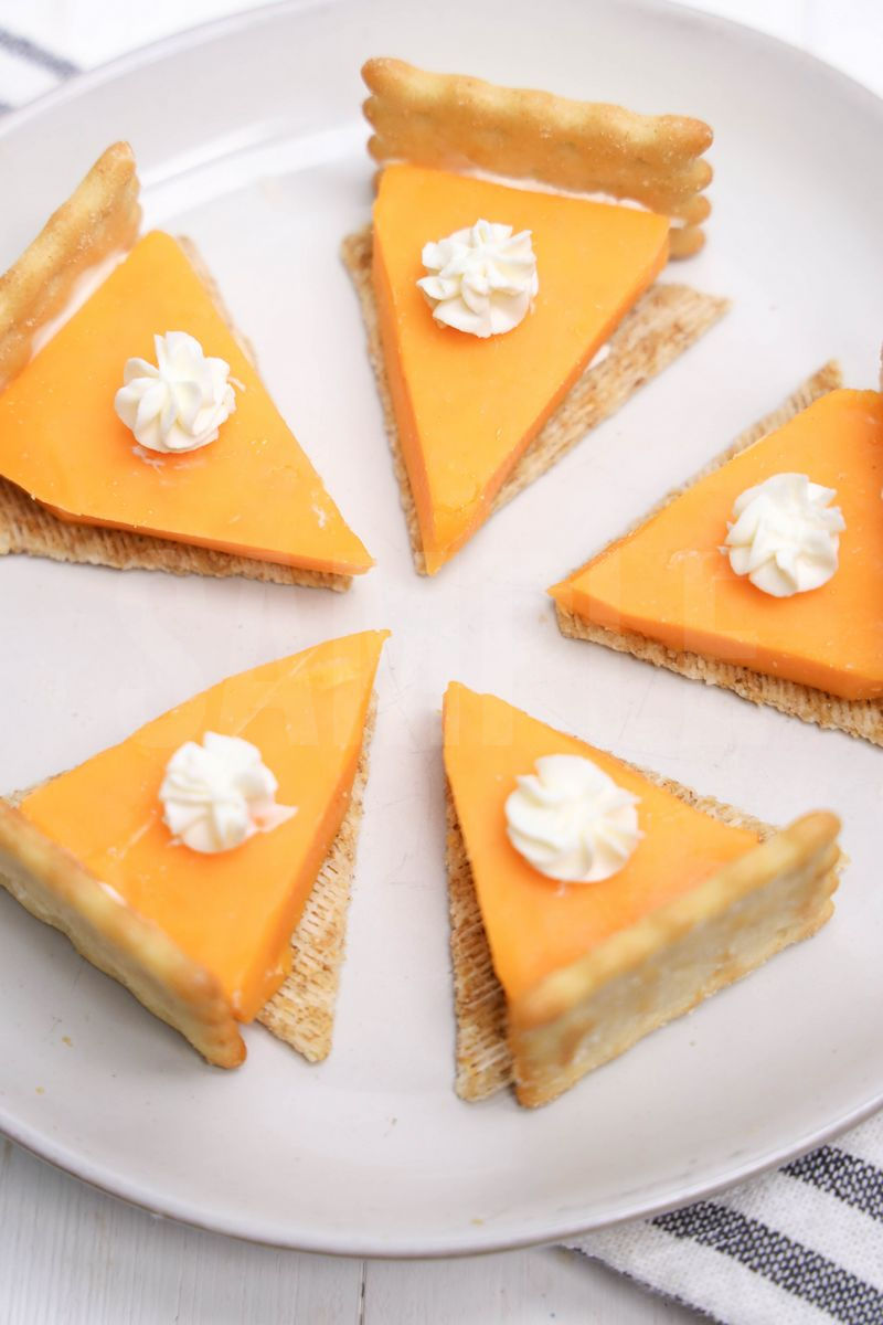 Cheese Cracker Pies - Set 2 - Image 4