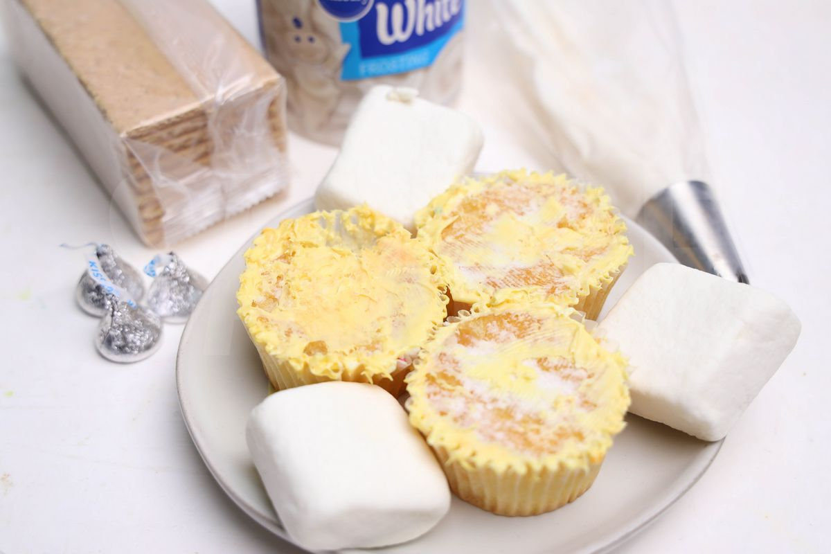 S'mores Cupcakes - Set 2 - Image 7