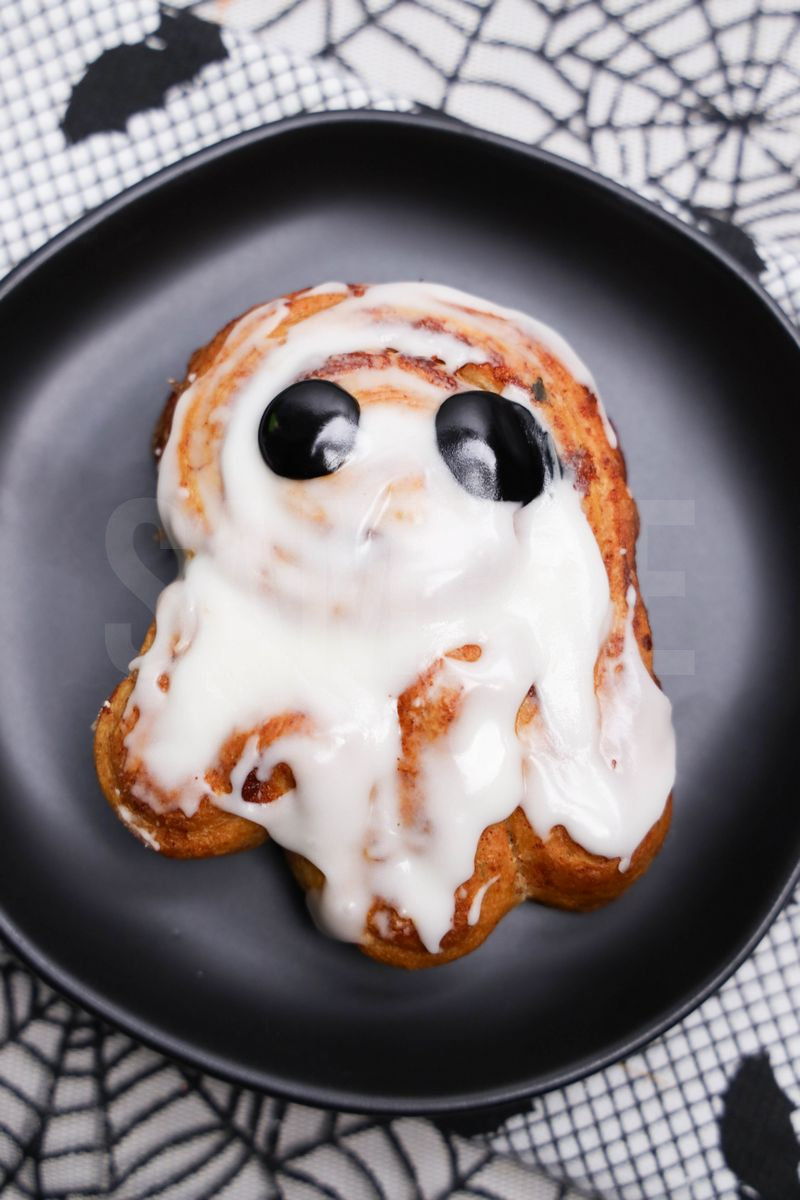 Cinnamon Roll Ghosts - Set 2