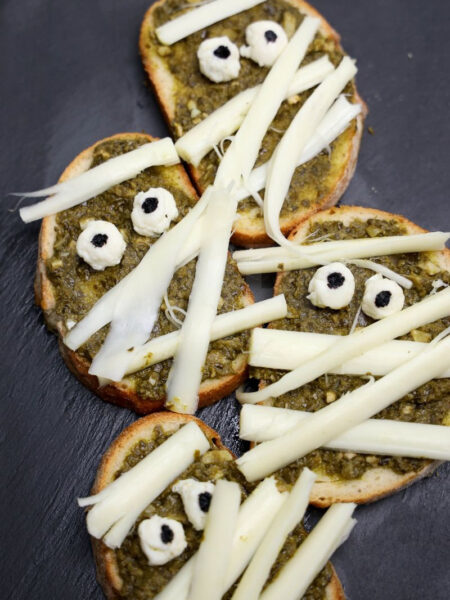 Mummy Pesto Toast - Set 1