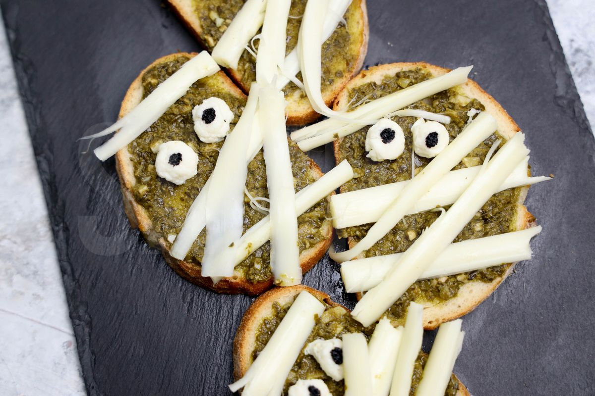 Mummy Pesto Toast - Set 1 - Image 2
