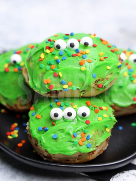 Monster Cinnamon Rolls - Set 1