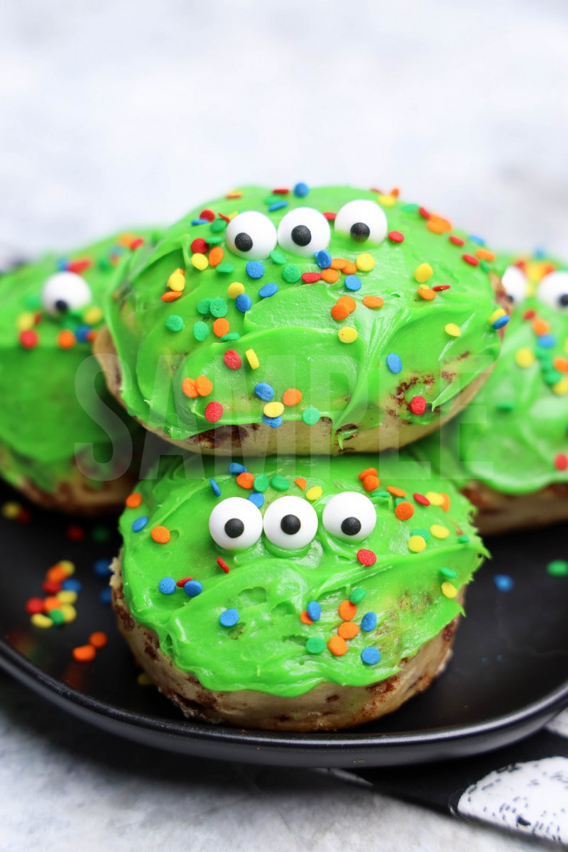 Monster Cinnamon Rolls - Set 1