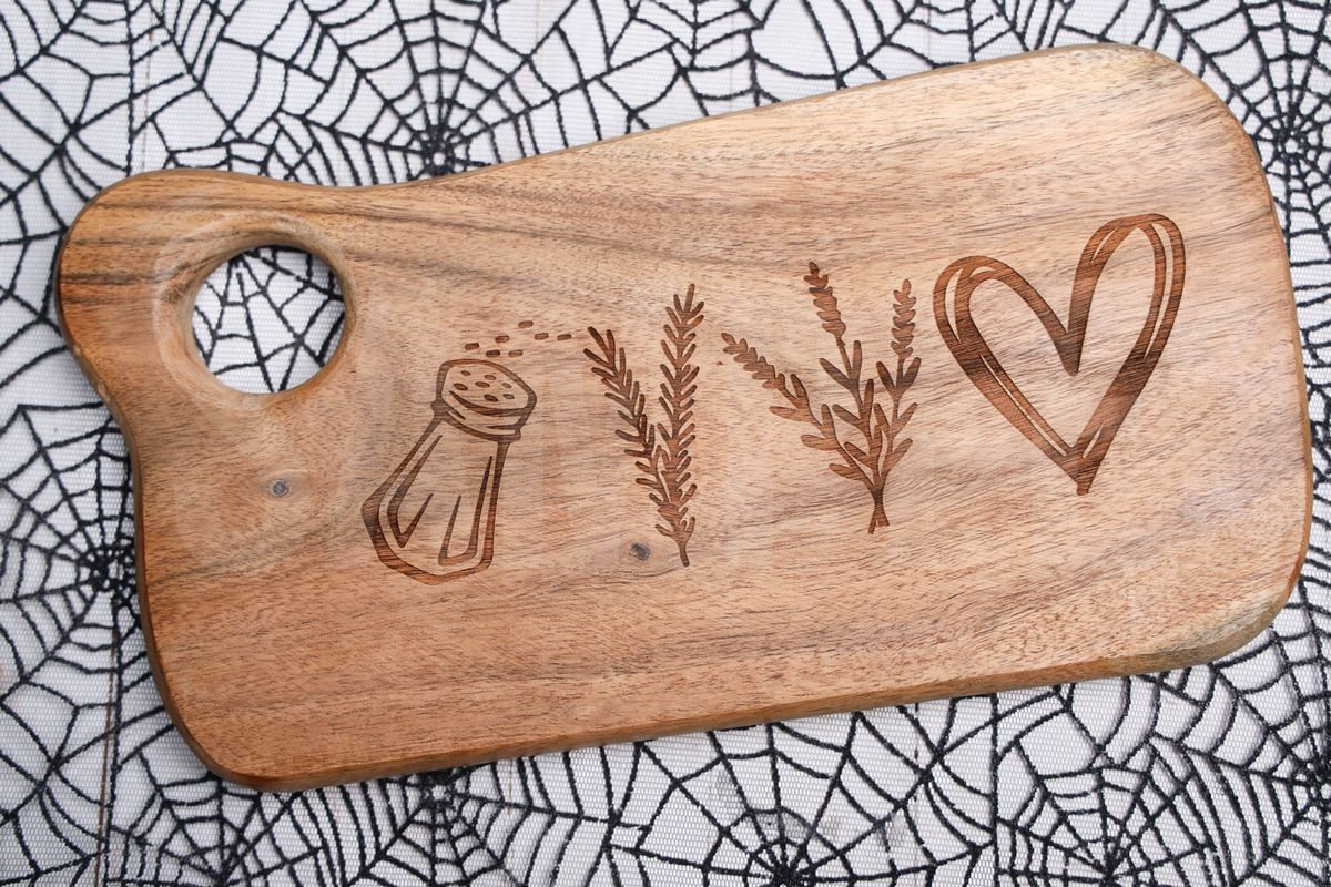 Practical Magic Cutting Board - Exclusive - For Kelly - Image 4
