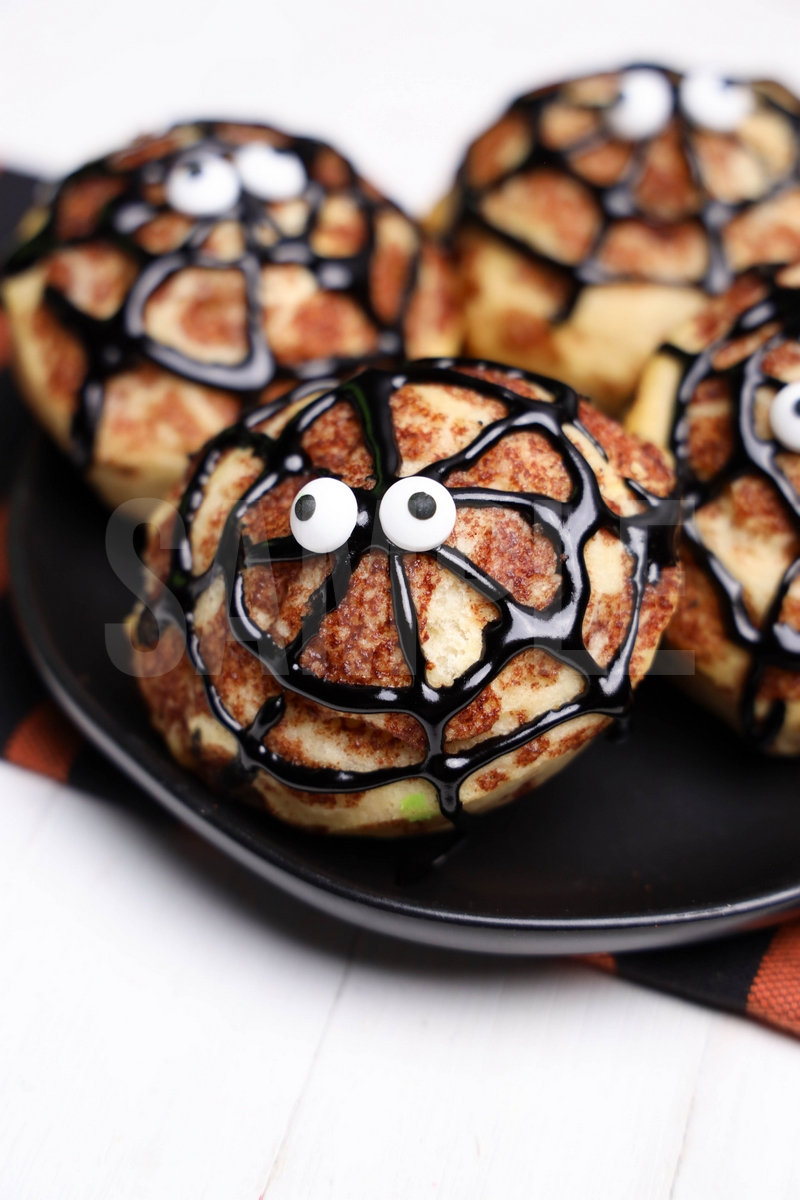 Spider Cinnamon Rolls - Set 3 - Image 2