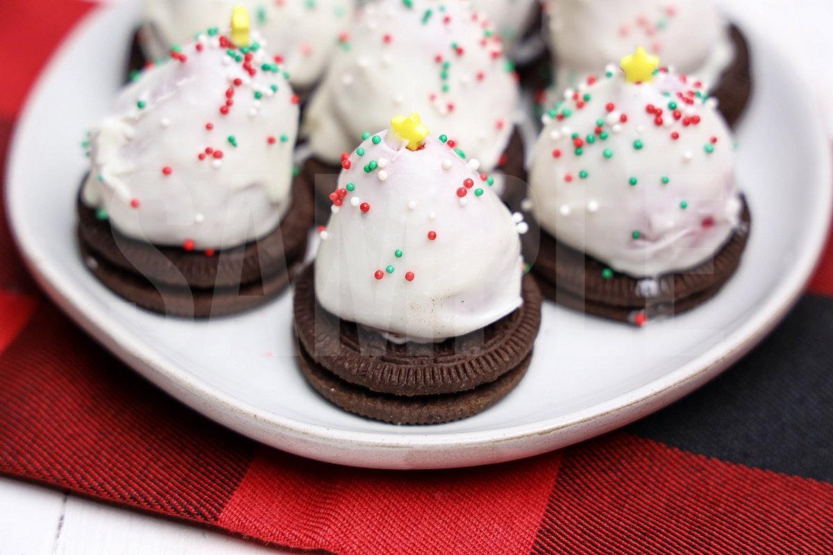 Christmas Strawberry Trees - Set 3 - Image 3
