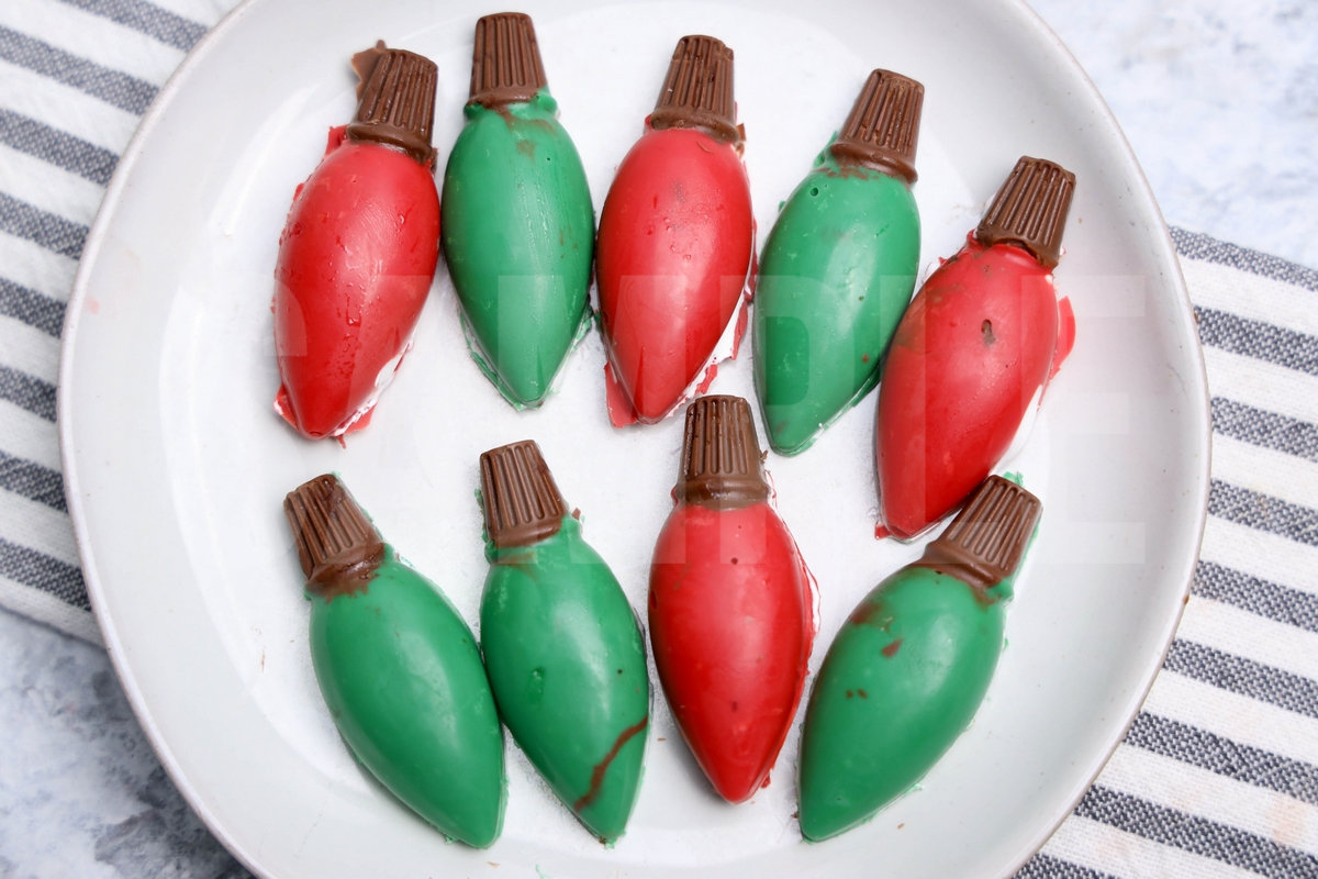 Christmas Light Marshmallow Chocolates - Set 1 - Image 4