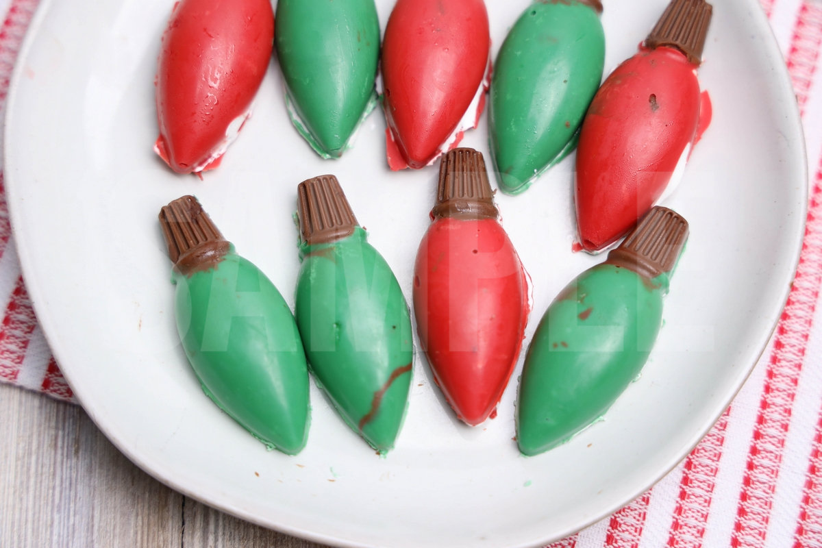 Christmas Light Marshmallow Chocolates - Set 2 - Image 3