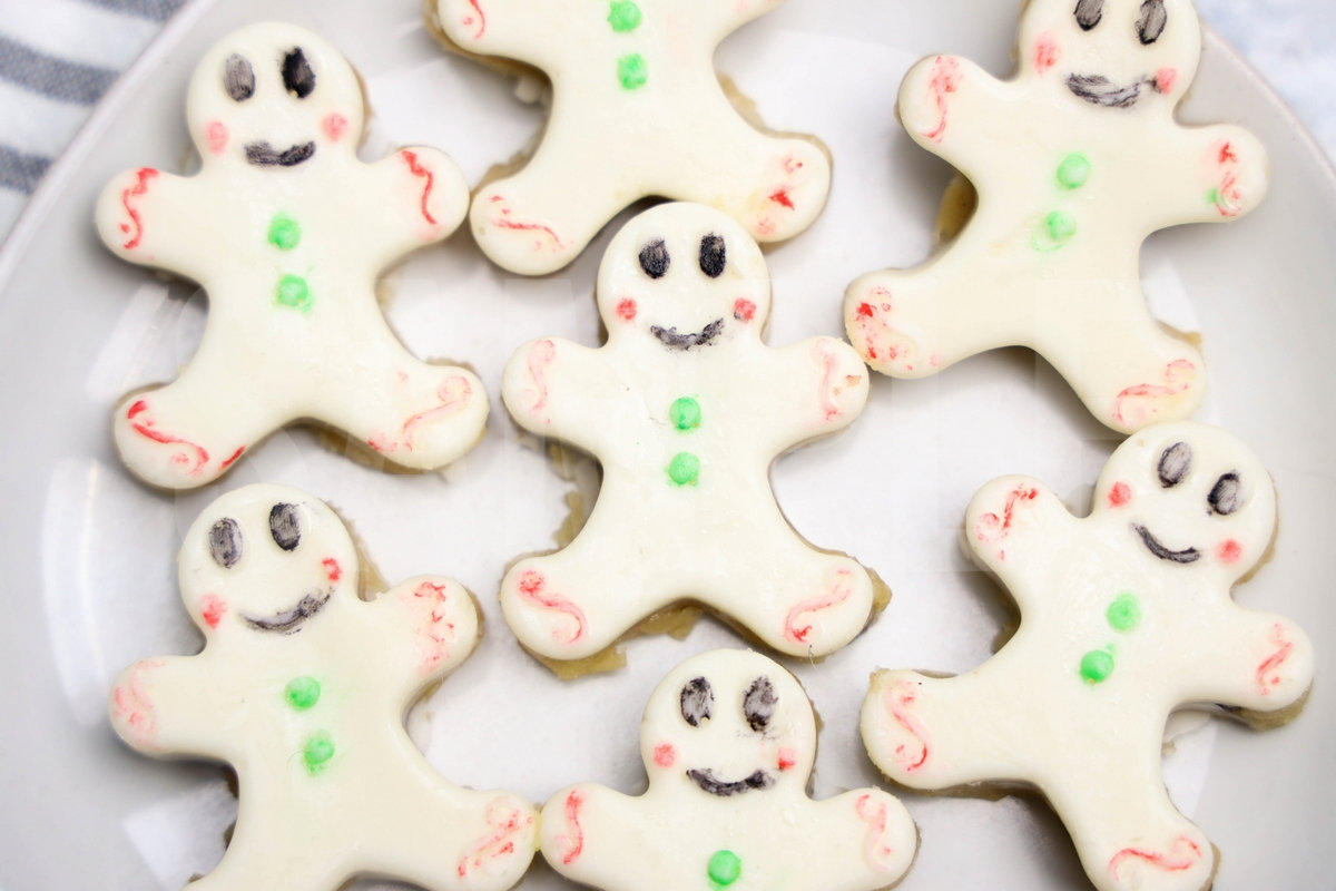 Gingerbread Cookie Dough Chocolates - Set 1 - Image 3