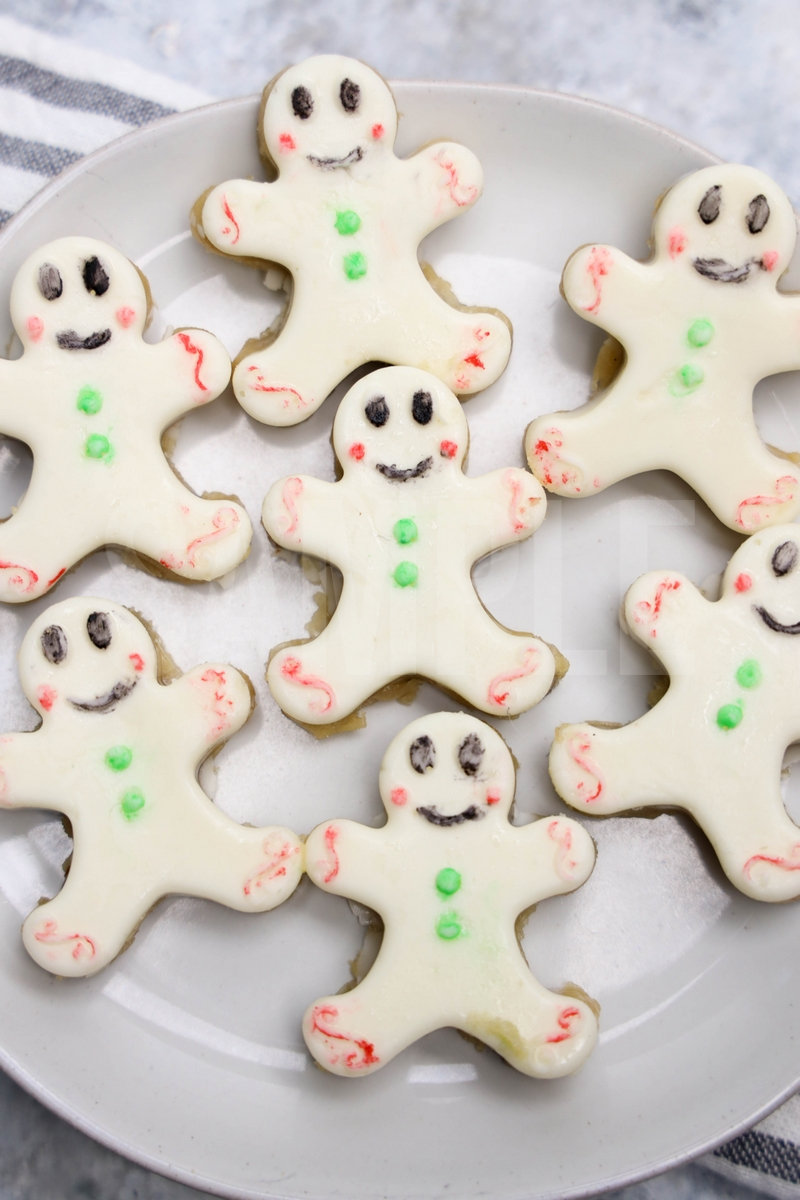 Gingerbread Cookie Dough Chocolates - Set 1