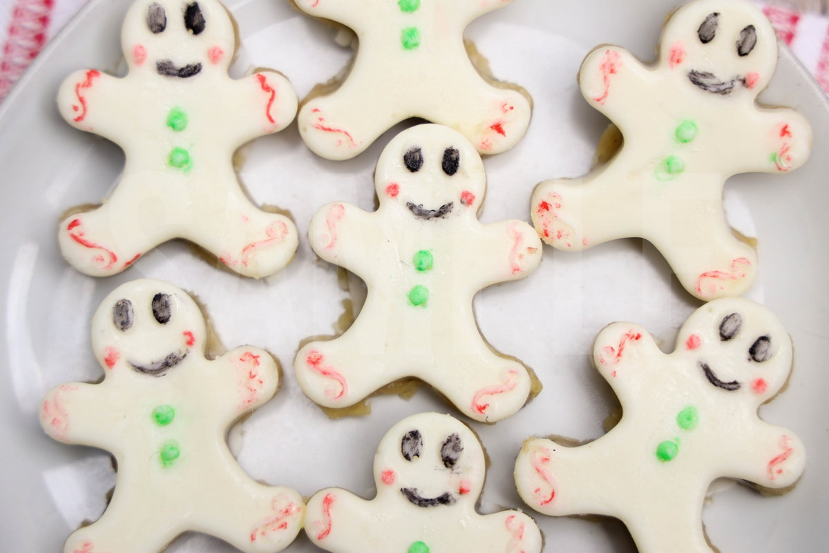 Gingerbread Cookie Dough Chocolates - Set 2 - Image 4