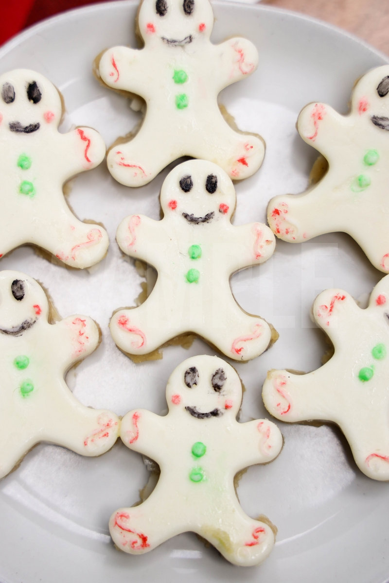 Gingerbread Cookie Dough Chocolates - Set 3