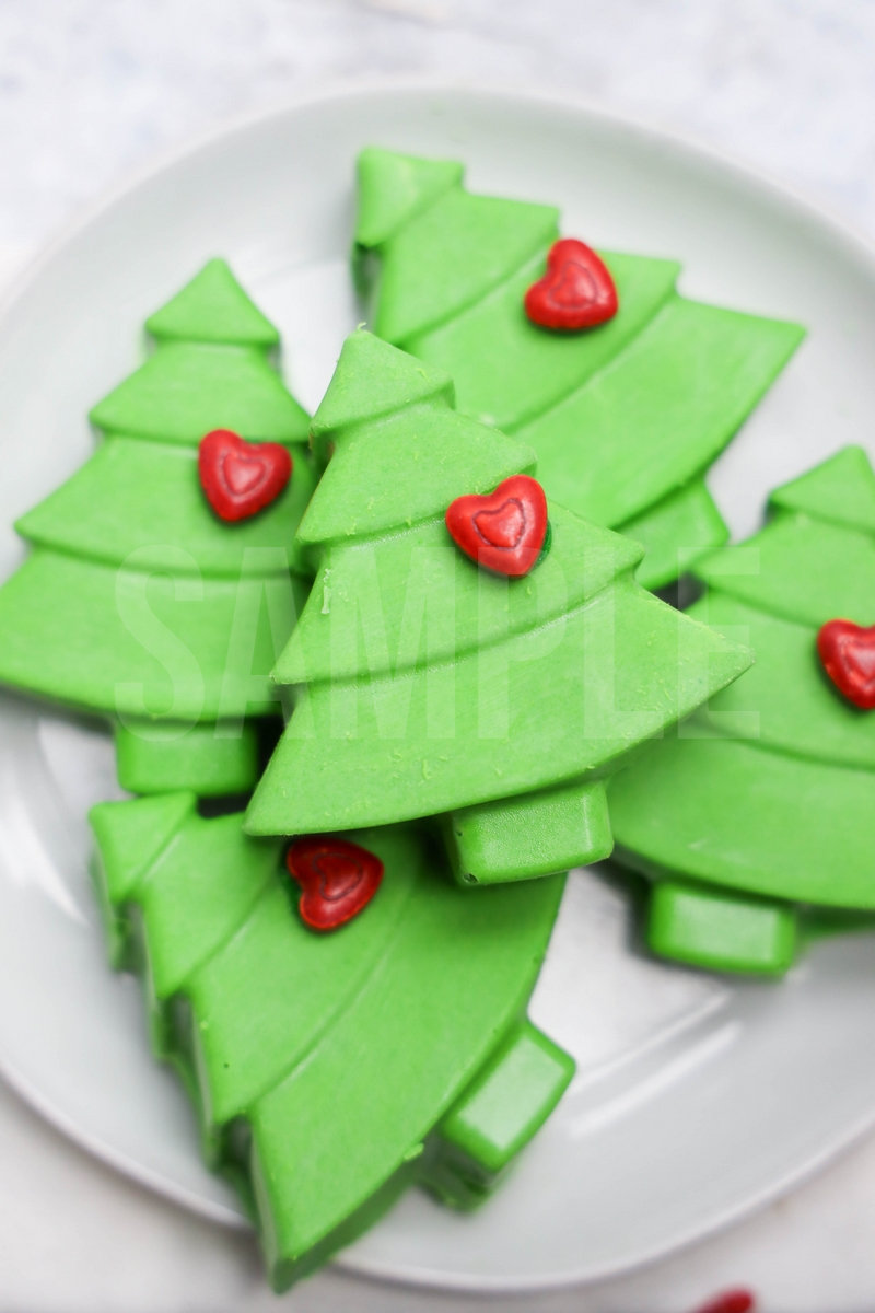Grinch Heart Chocolate Trees - Set 1 - Image 2
