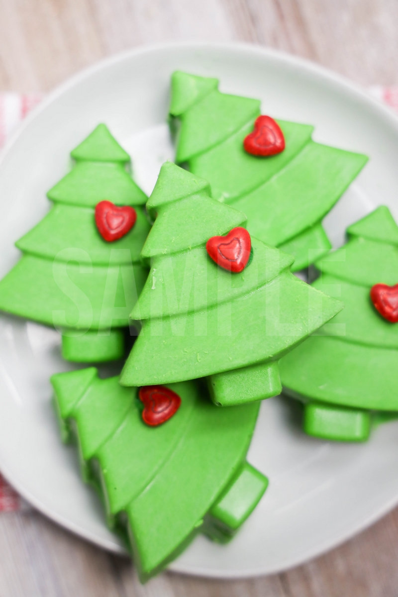 Grinch Heart Chocolate Trees - Set 2 - Image 2