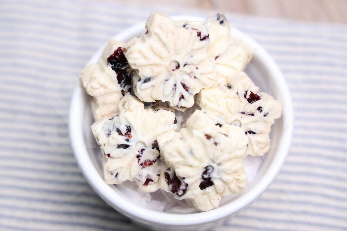 Snowflake Cinnamon Cranberry Butter - Set 2 - Image 2