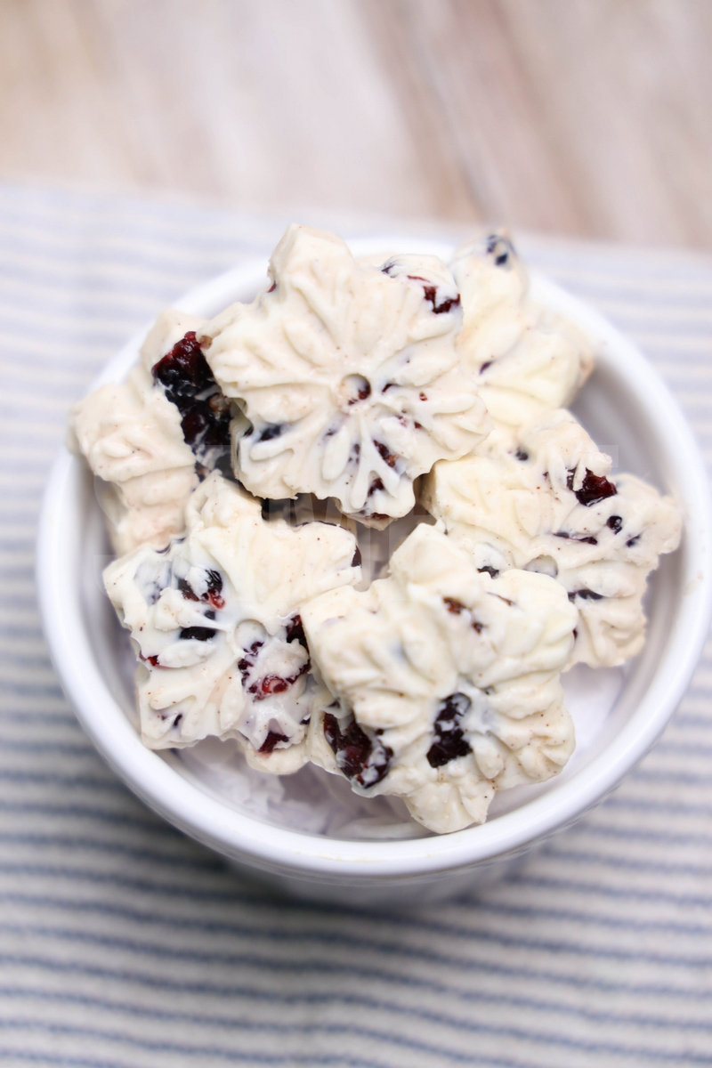 Snowflake Cinnamon Cranberry Butter - Set 2