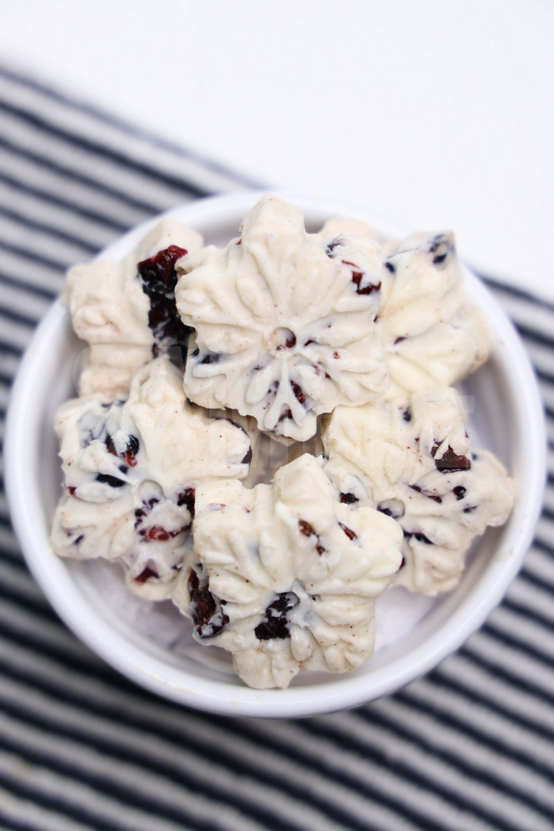 Snowflake Cinnamon Cranberry Butter - Set 3 - Image 4